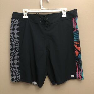 Billabong D Bah Pro Boardshorts size 34